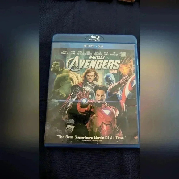 Avengers DVD And Blu-ray (EUC) - Picture 2 of 5
